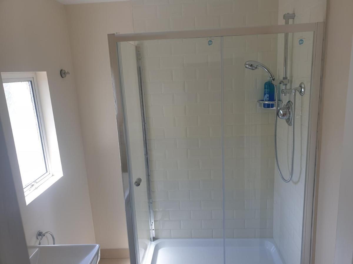 London Luxury Apartments 5 Min Walk From Ilford Station, With Free Parking Free Wifi Exteriér fotografie