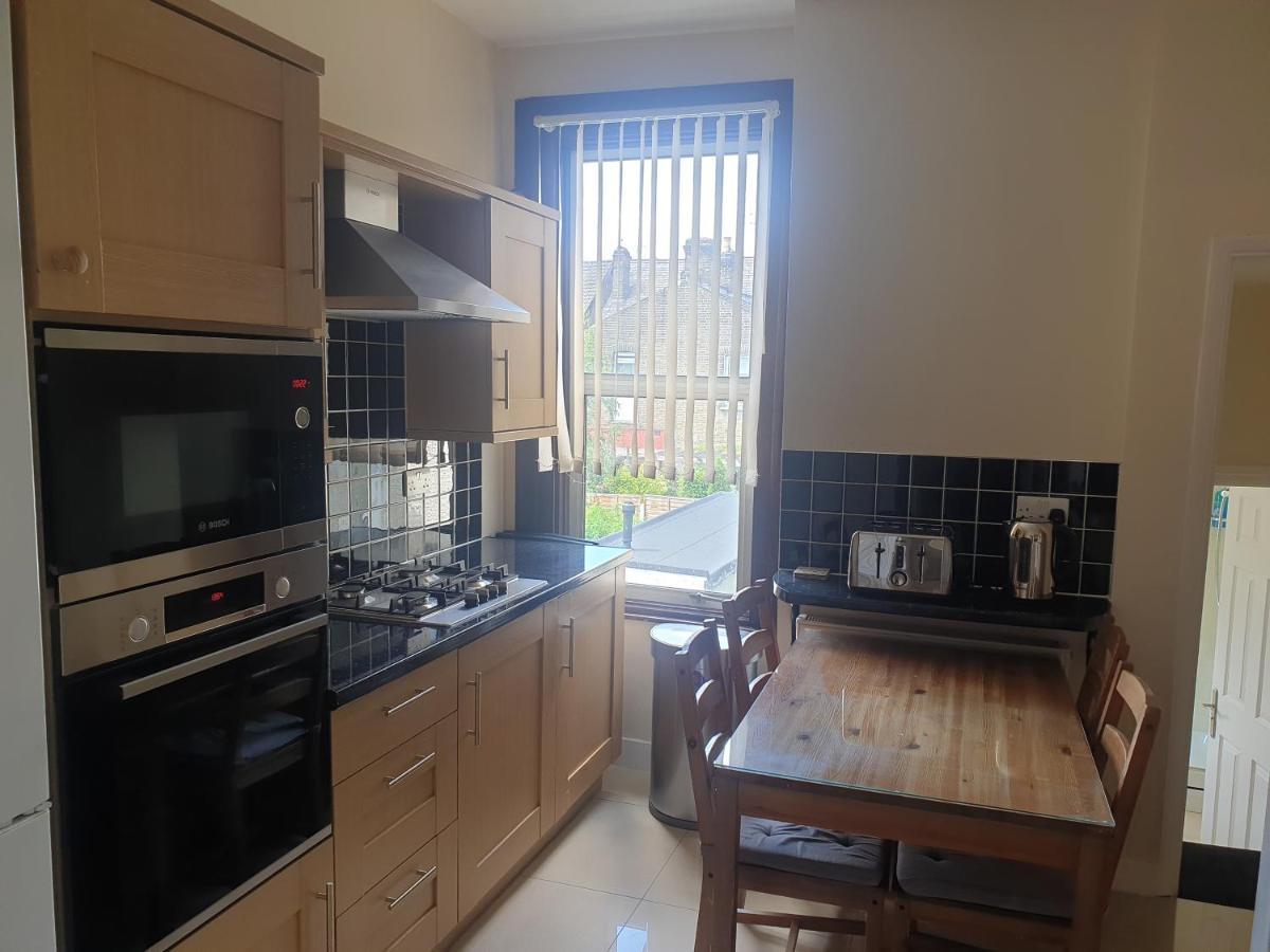 London Luxury Apartments 5 Min Walk From Ilford Station, With Free Parking Free Wifi Exteriér fotografie